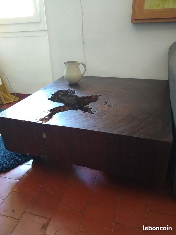 Table basse sur roues bois massif (image 1)