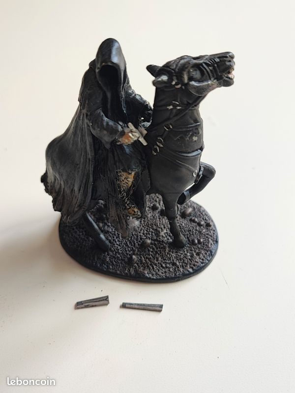 Lot de figurines métal « Seigneur des Anneaux » NLP 2004