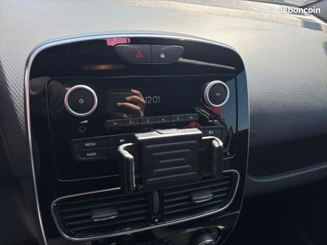 RENAULT CLIO 4 1.5 Energy dCi - 75 IV Société Garantie 12 mois TVA récupérable (image 16)