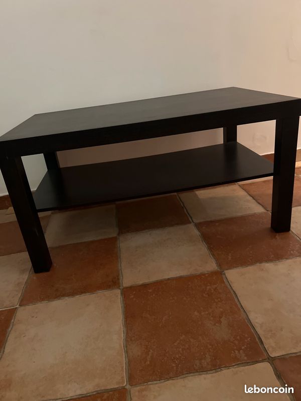 Table basse noire Ikea (image 1)