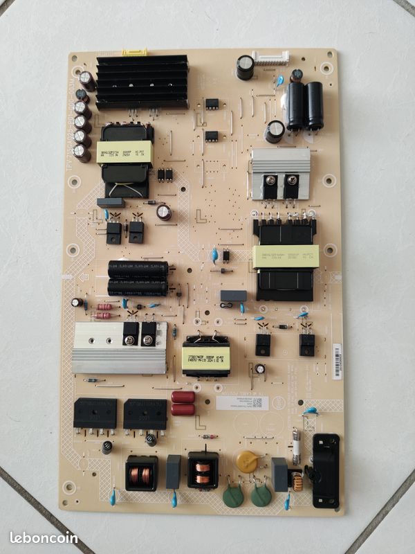 Carte mère TV Philips 32PFL7665H/12 réf 310432863211