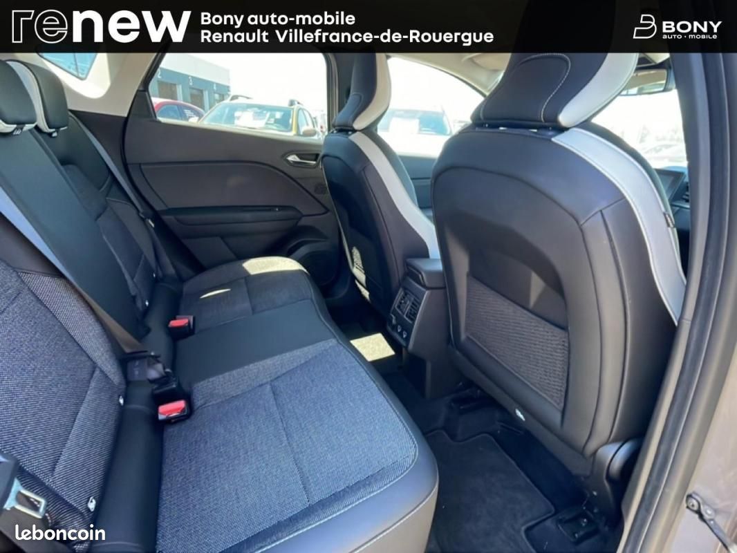 Renault Captur E-Tech full hybrid 145 Techno (image 11)