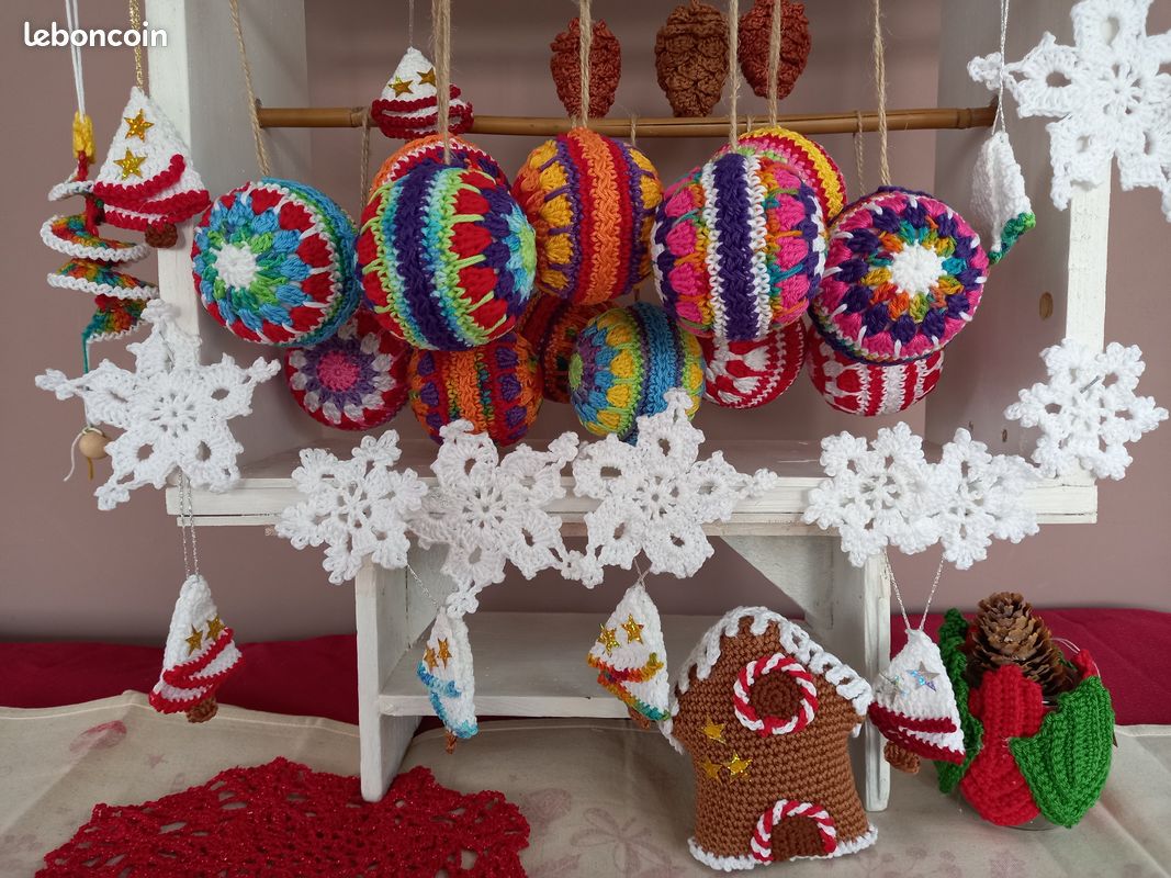 Décoration De Table De Noël Miniature Arbre De Pin Polyvalent Pratique Considérable Pour La Porte Murale De La Maison