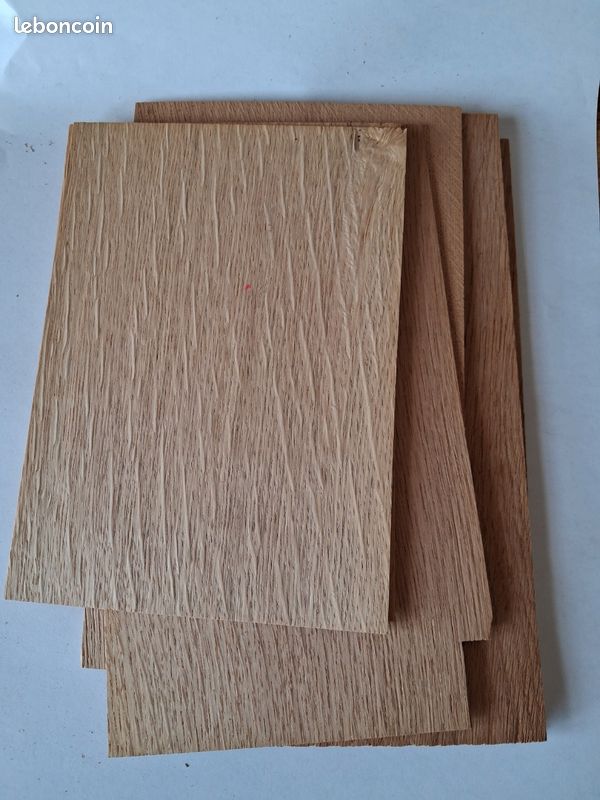 Placage de bois de chêne en 17 / 10 ème pour ébénisterie marqueterie restauration de meuble (image 1)