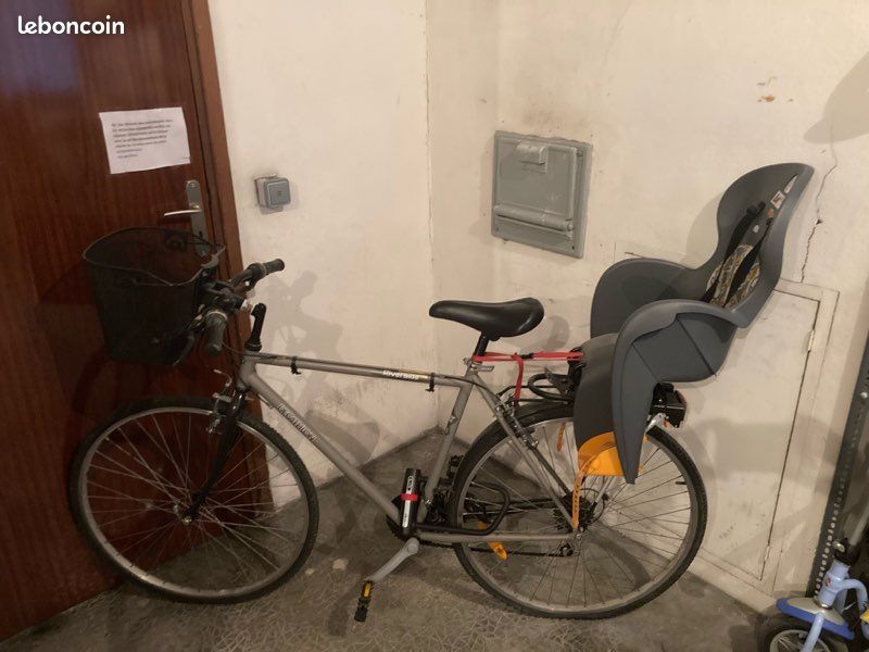 Vélo VTT avec siège enfant (image 4)