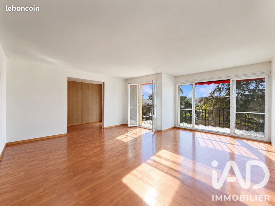 Appartement 4 pièces 83 m² · à Ville-d'Avray · 83 m² · 473 000 €