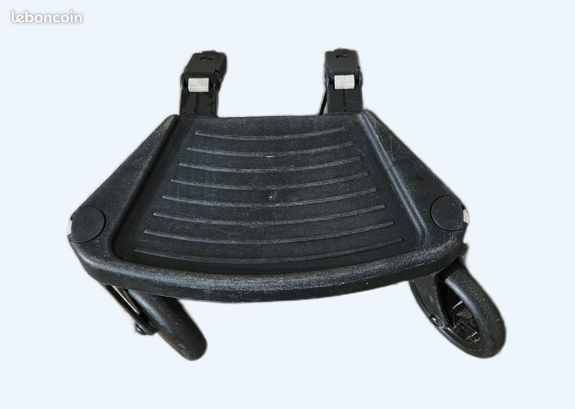 Planche Peg Perego + extensions guidon – Bon état (image 1)