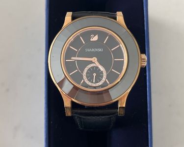 Montre Swarovski SWAROVSKI WATCH OCTEA CLASSICA BLACK ROSE  display picture 1