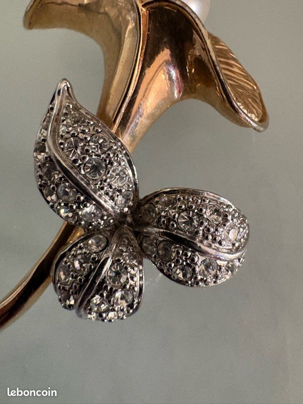 Broche vintage, cristaux et perles (image 2)