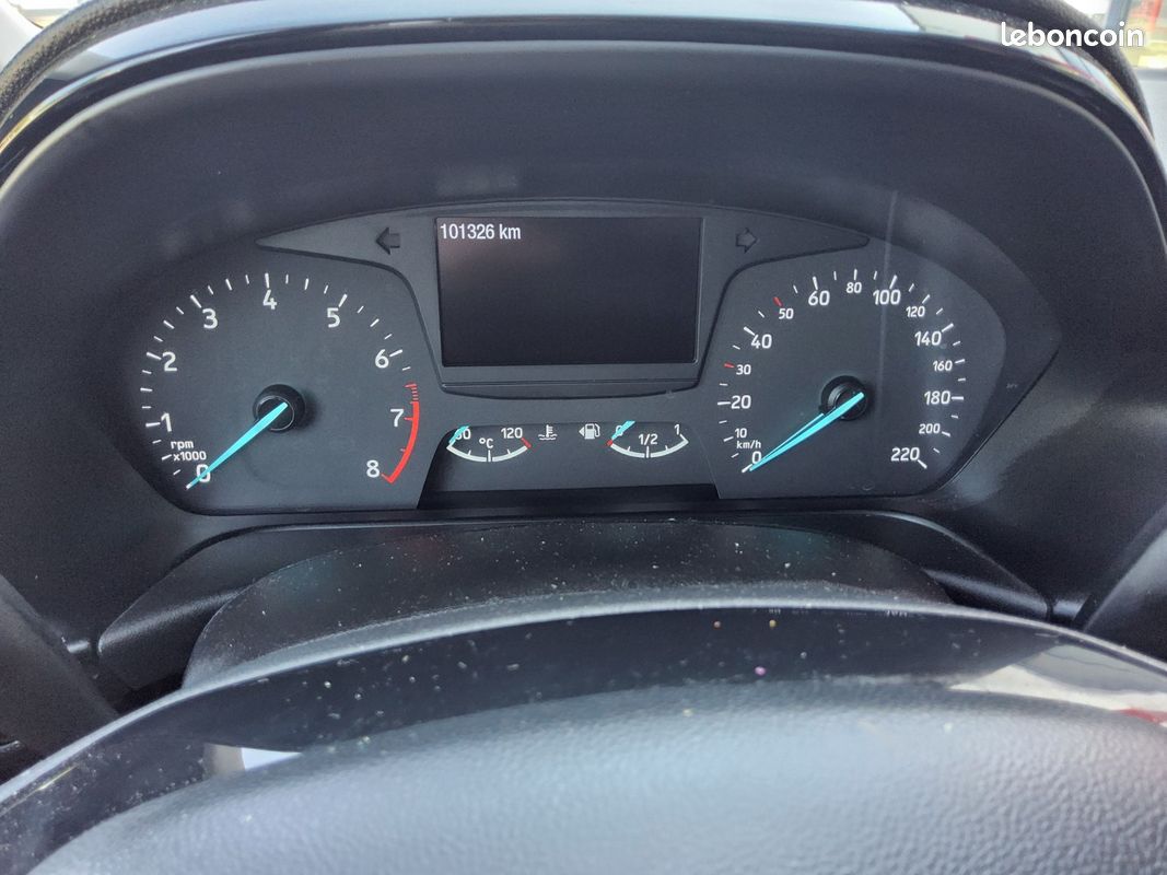 FORD FIESTA 1.0 EcoBoost 100 ch SS BVM6 (image 11)