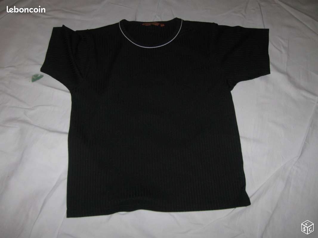 Tee shirt noir (image 1)