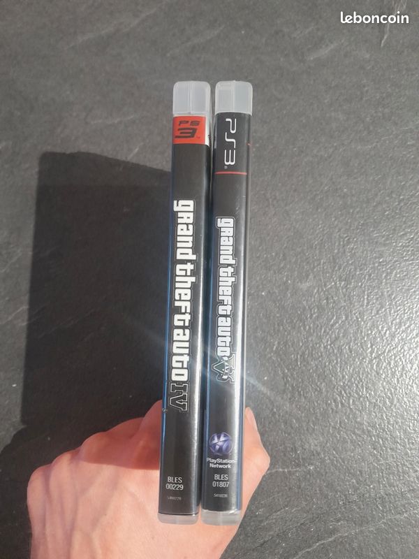 Lot GTA IV Et V Sur PS3 – Version Française, Avec Notices, Bon État