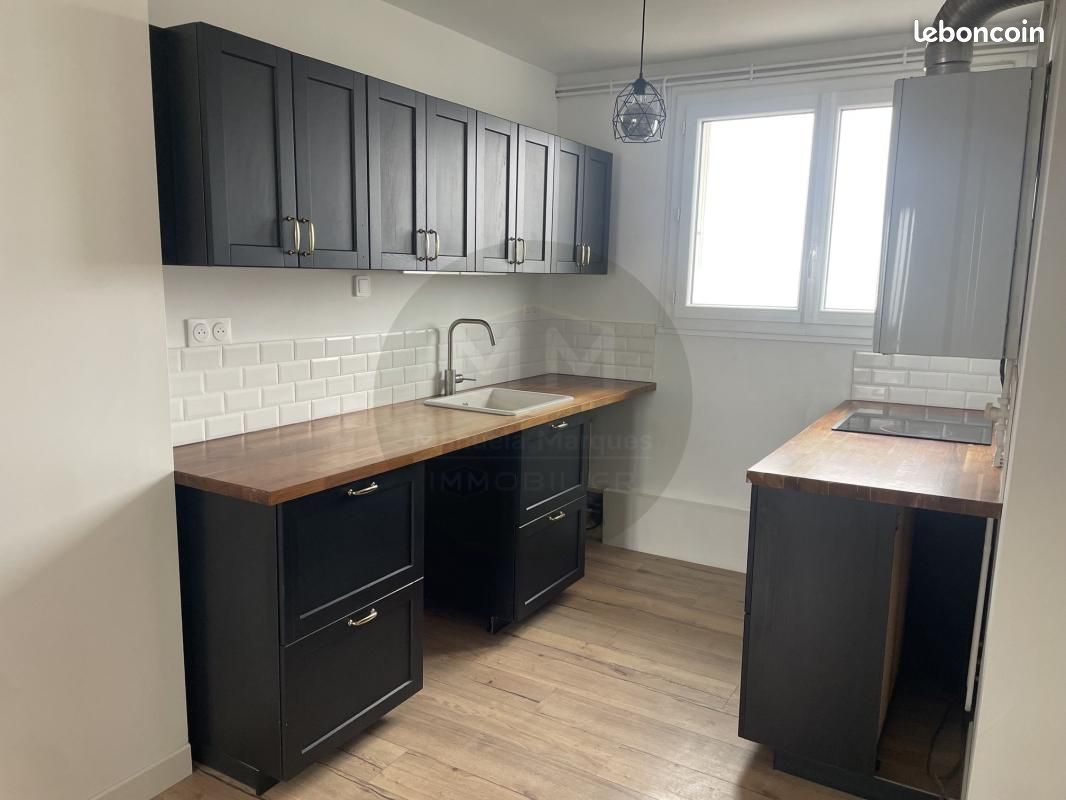 Appartement 3 pièces 52 m² · au Vaudreuil · 52 m² · 710 €/mois