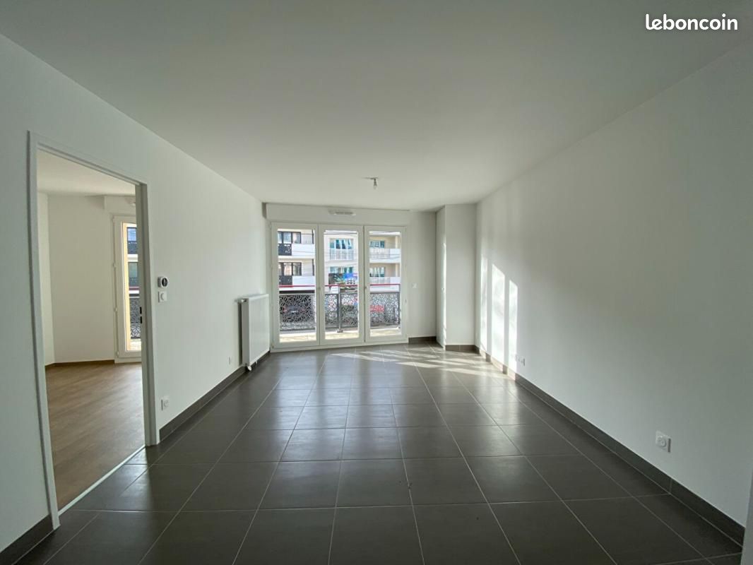 Appartement 2 pièces 43 m² · à Sainte-Geneviève-des-Bois · 43 m² · 775 €