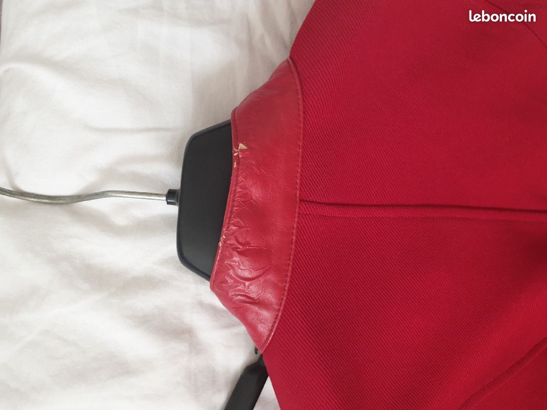 Blouson zippé rouge (image 4)