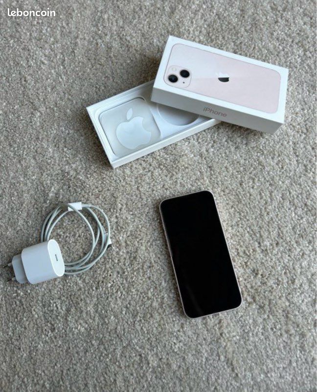 IPhone 13 (image 1)