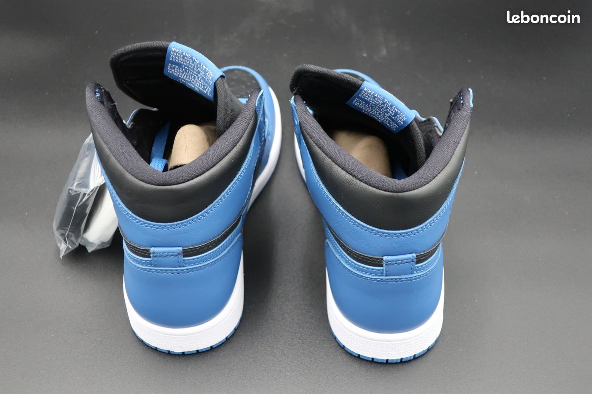 Air Jordan 1 High OG Dark Blue Marina Taille 40 EU - 7 US (image 5)