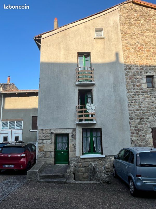 Maison 4 pièces 70 m² · à Saint-Pal-de-Chalencon · 70 m² · 18 000 €