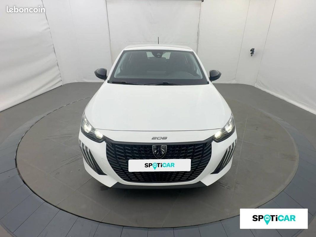 PEUGEOT 208 Hybrid 110 ch e-DCS6 Style (image 1)