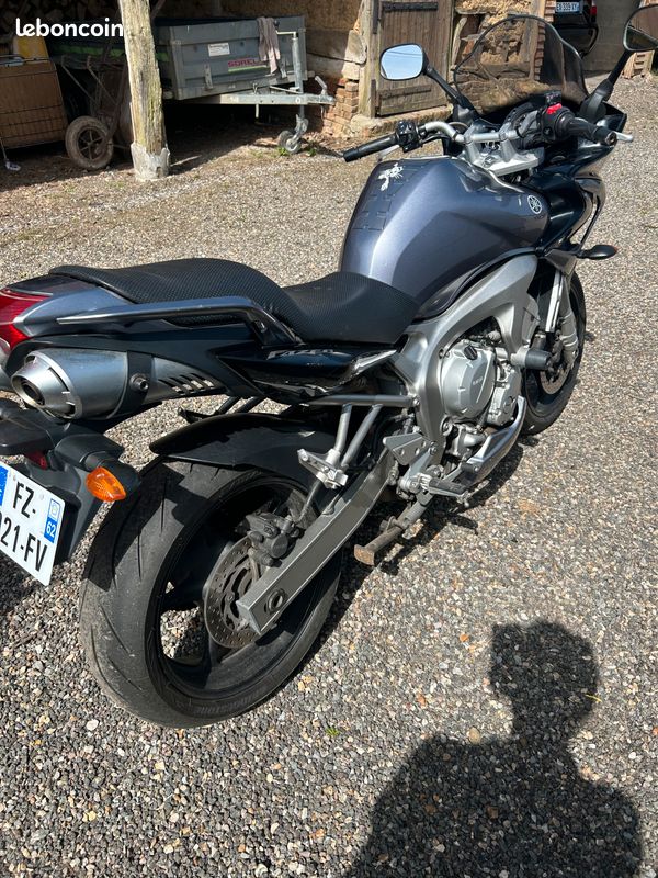 Fz6 contre quad (image 2)