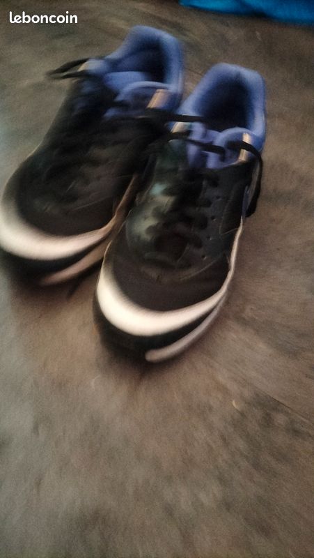 Basket Nike air Max pointure 39 très bon état (image 2)