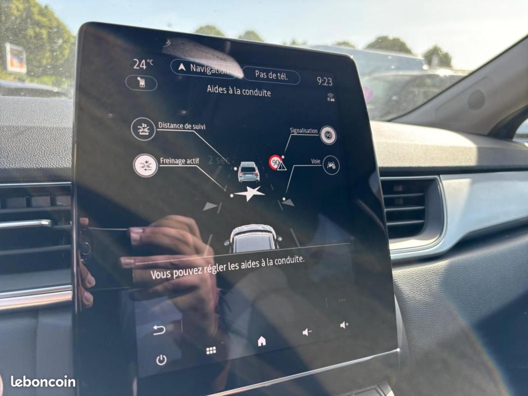 Renault Captur mild hybrid 140 Techno fast track (image 21)