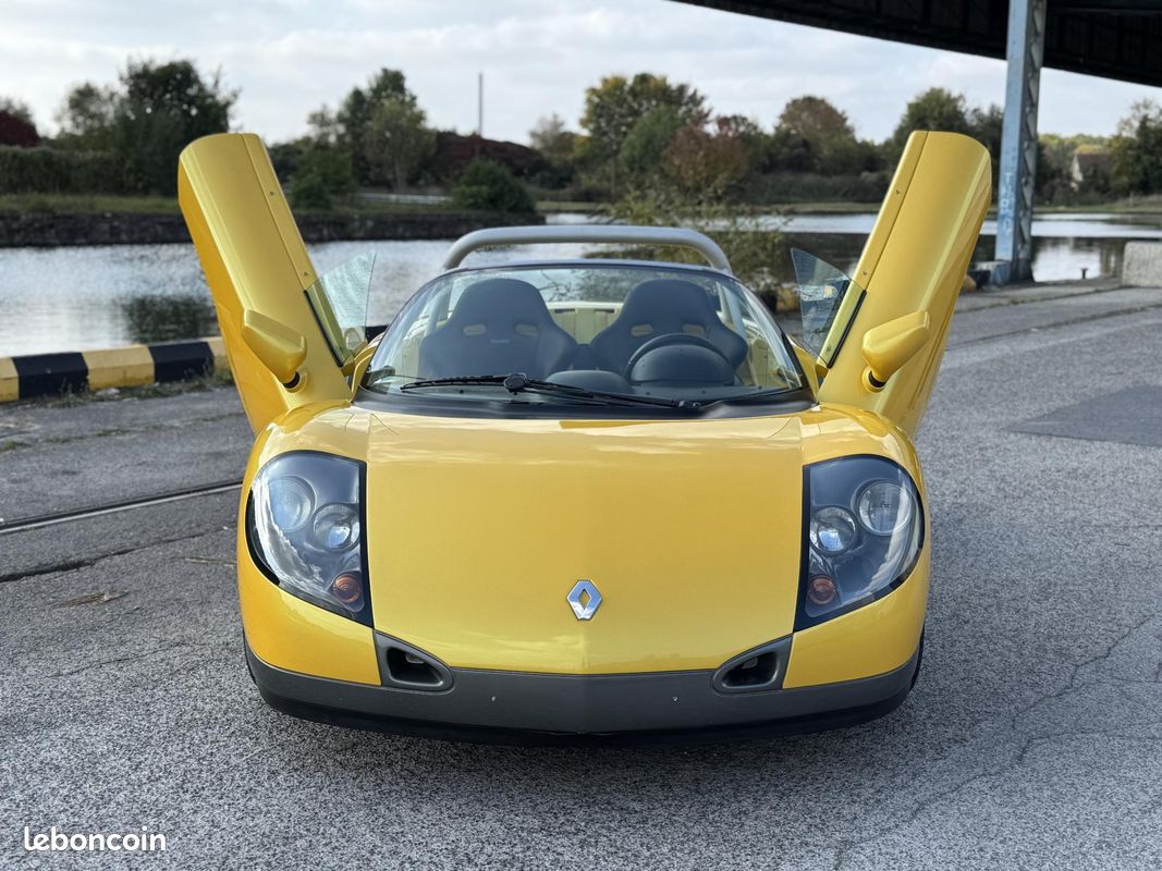 RENAULT SPIDER NEUF Seulement 154 KM  - COLLECTOR - PARE BRISE (image 26)