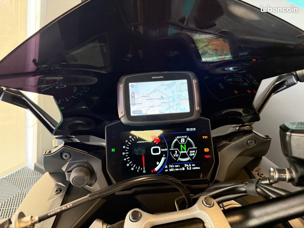 Suzuki GSX-S 1000 GT - 1ère main / GPS Tomtom / Bagagerie / Bulle haute Ermax (image 11)