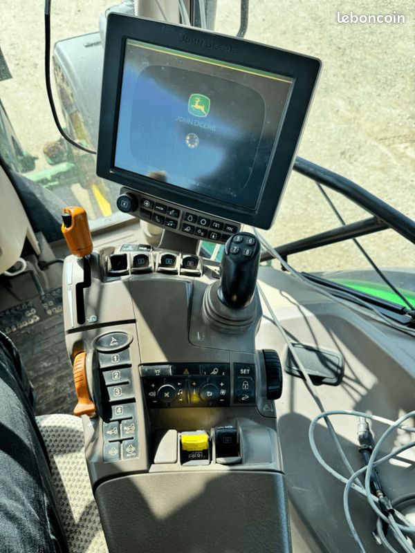 John Deere 6130R (image 19)