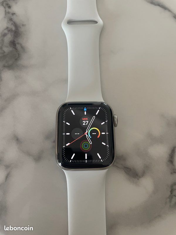 Apple Watch Série 5 Acier 40 mm (image 2)