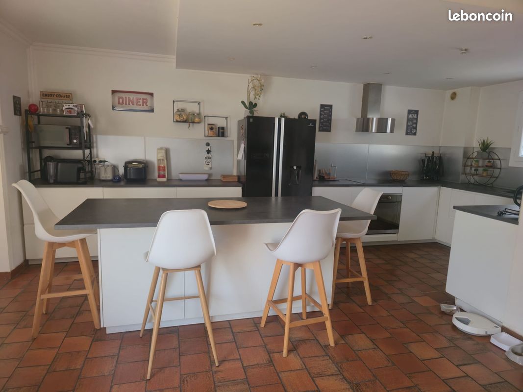 Maison 3 pièces 80 m² · à Marseille · 80 m² · 490 000 €