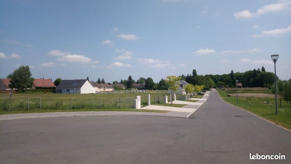 Terrain 400 m² Gas · 80 000 €