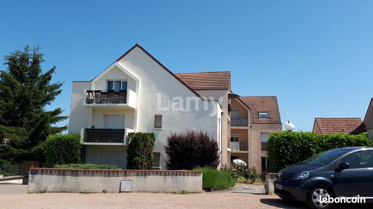 Appartement 2 pièces 49 m² · à Auxerre · 49 m² · 530 €