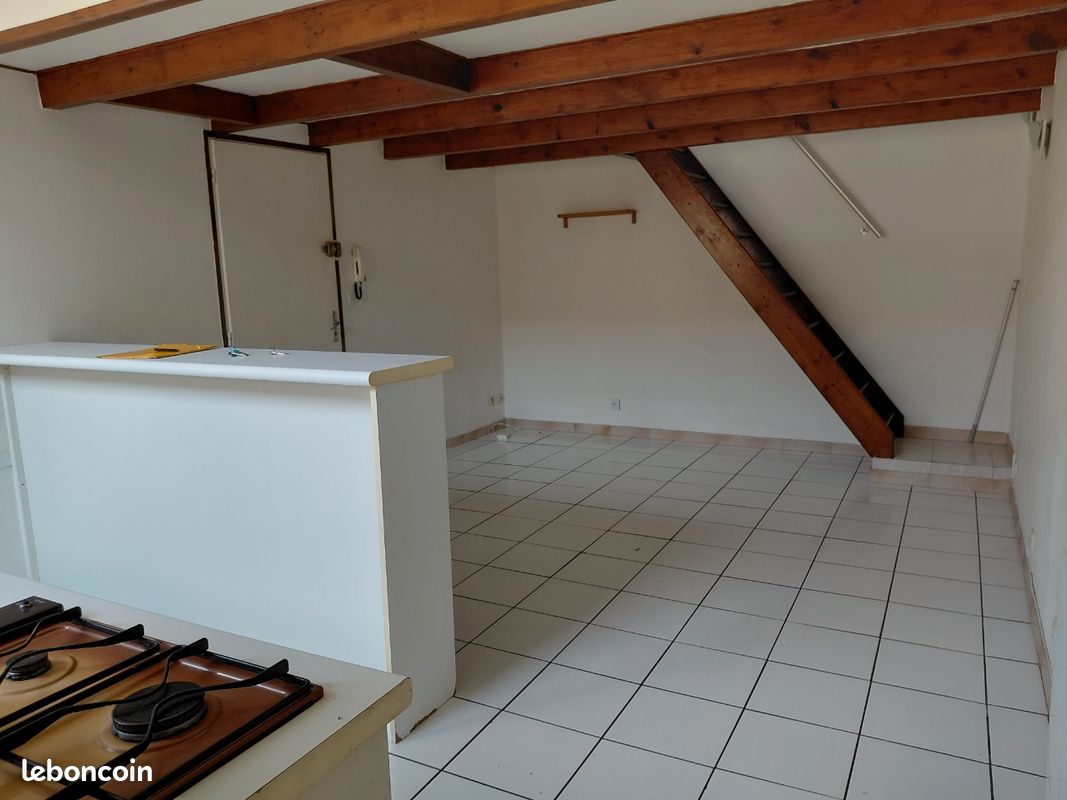 Appartement 2 pièces 40 m² · à Cenon · 40 m² · 550 €