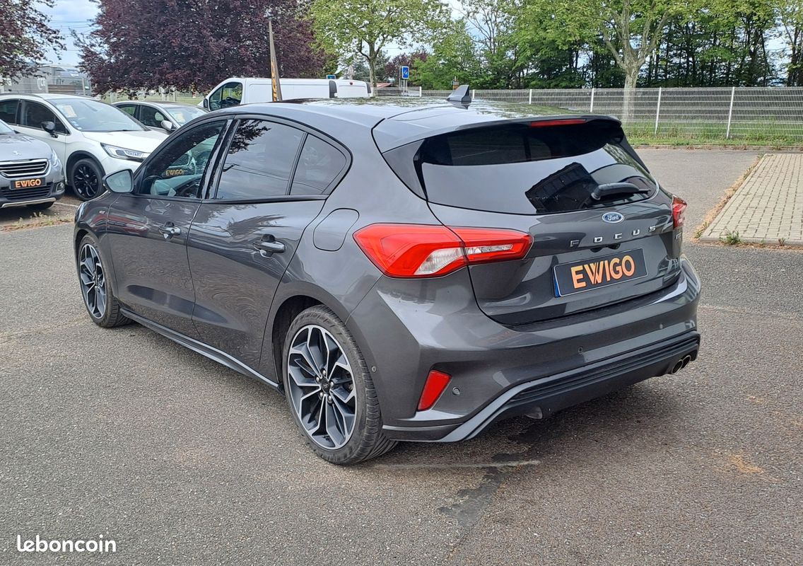 Ford focus 1.5 tdci 120ch st line powershift bva8 (image 17)