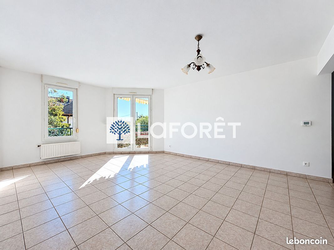 Appartement 3 pièces 70 m² · à Miribel · 70 m² · 275 000 €