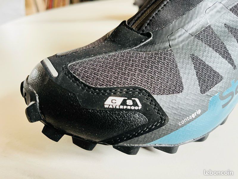 Neuves Salomon Snowcross pointure 42 2/3 Sport Plein air