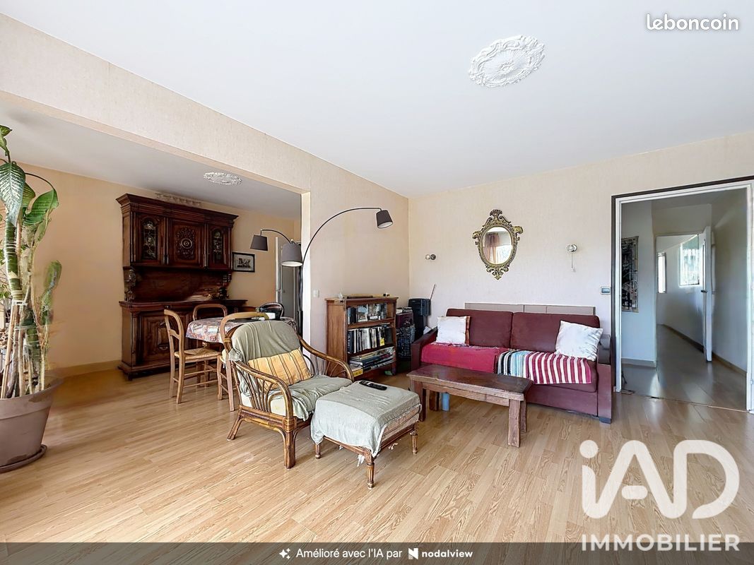 Appartement 5 pièces 98 m² · à Limeil-Brévannes · 98 m² · 230 000 €