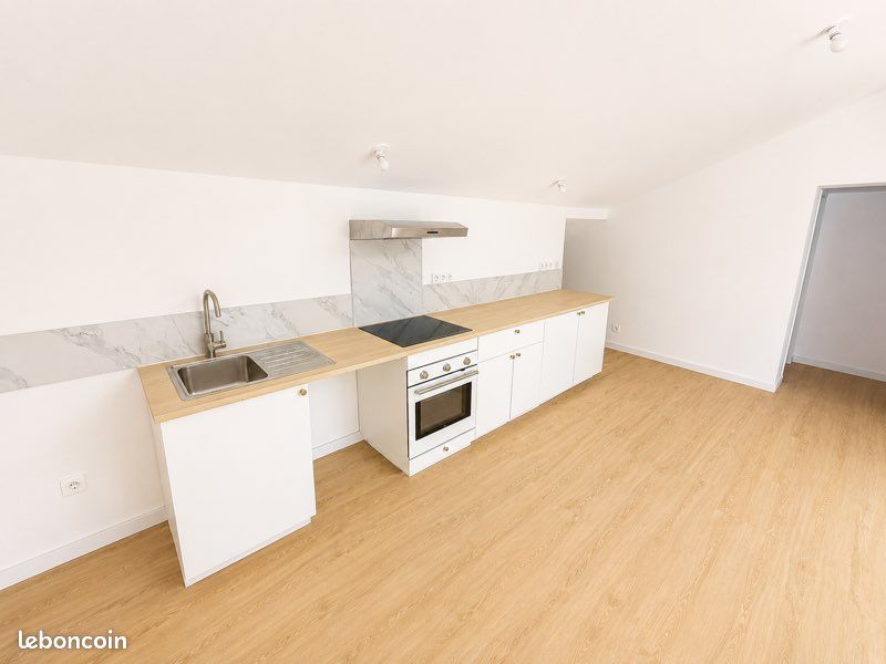 T4 avec climatisation et jardin – 102 m² Carrez / 166 m² au sol – DPE A – Centre de Montrabé (image 2)