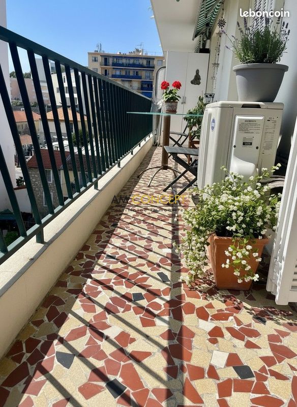 Appartement 2 pièces 46 m² · à Nice · 46 m² · 245 000 €