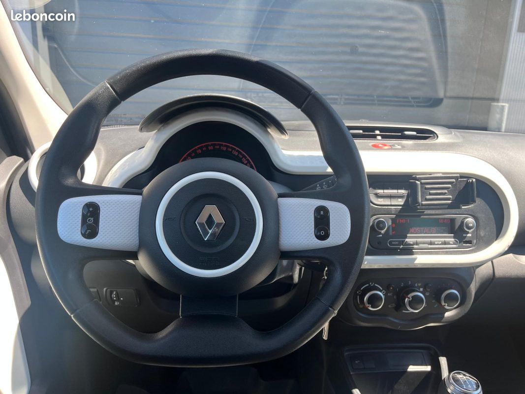 RENAULT TWINGO 3 Zen 1.0 Sce 75Ch (image 18)