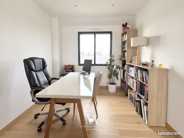 Maison 6 pièces 140 m² — 9