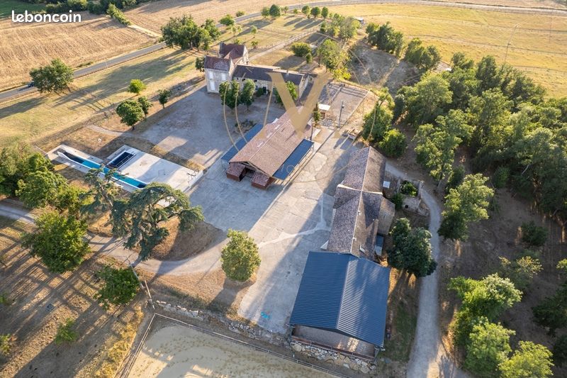 Haras 7 pièces 270 m² (image 18)