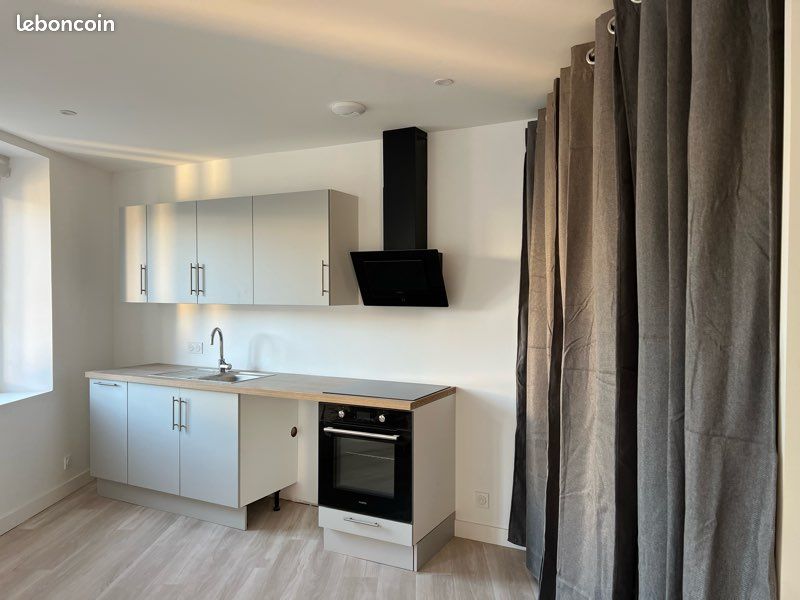 Appartement 3 pièces 42 m² · à Landivisiau · 42 m² · 650 €/mois