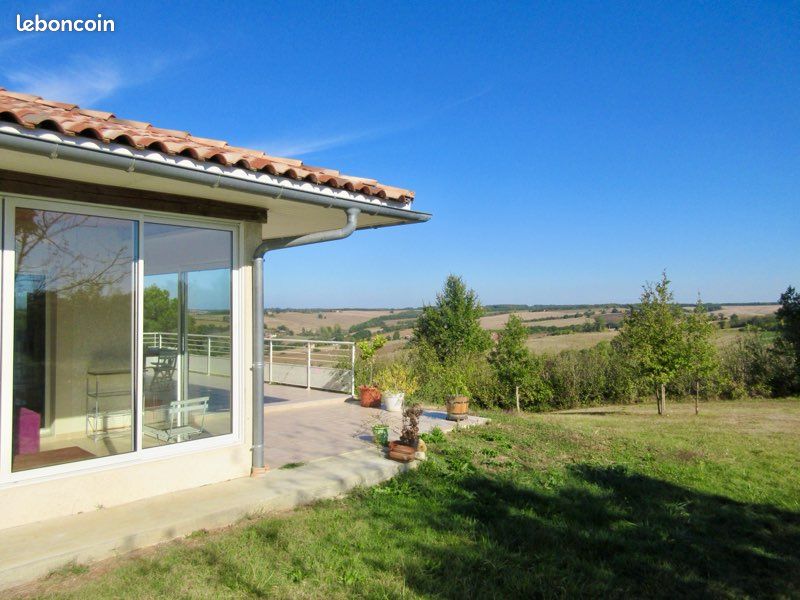 Maison 5 pièces 130 m² · à Montvalen · 130 m² · 933 €/mois