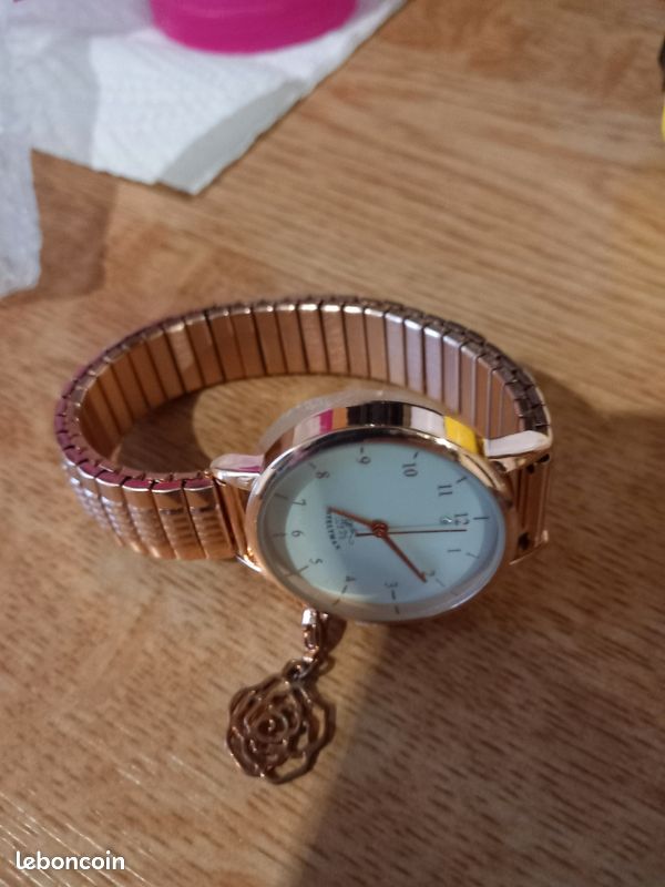 Montre femme (image 5)