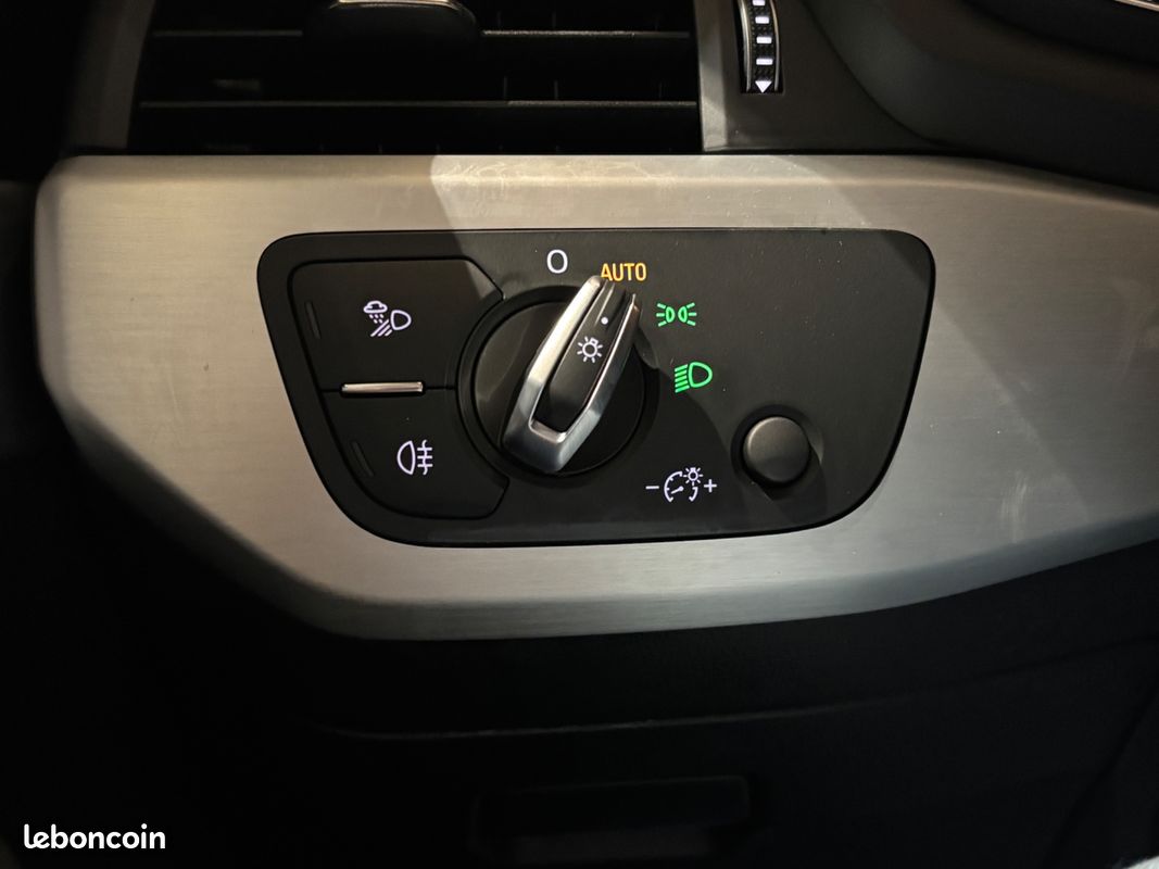 AUDI A4 AVANT 2.0 35 TDI 165ch HYBRID S LINE S-TRONIC (image 35)