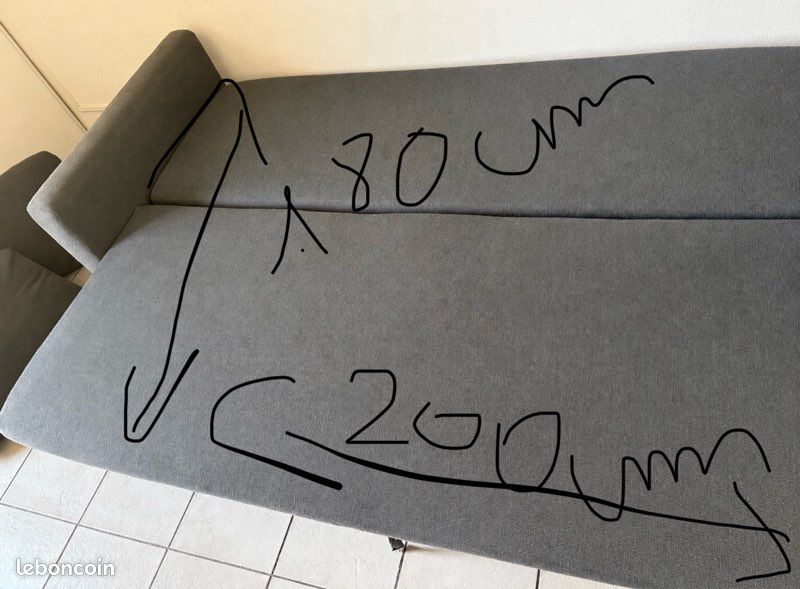 Canapé 200x180 (image 1)