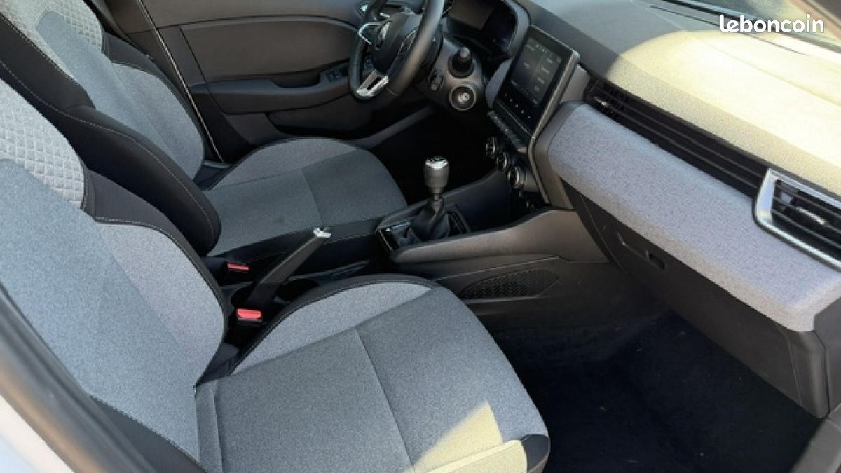 RENAULT CLIO 1.0 Tce - 90 V BERLINE Evolution PHASE 2 (image 8)