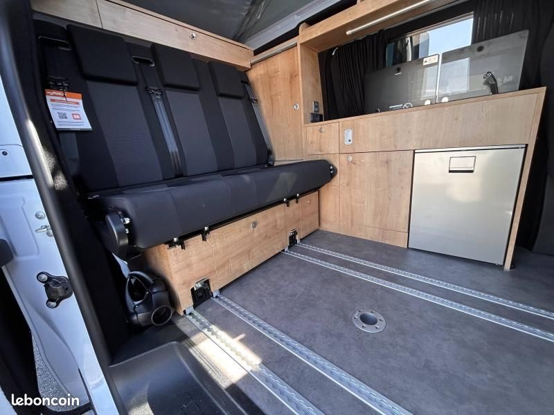 Citroen Jumpy Fg M 2.2 Diesel 180ch Pack Premium Connect automatique (image 11)